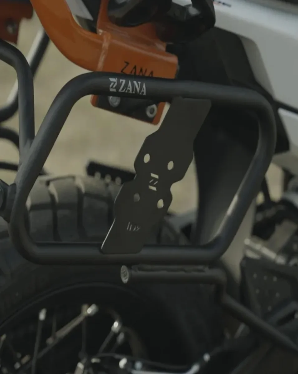 ADV 250 Saddle Zana